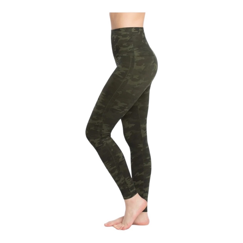 Spanx Look At Me Now Green Camo Leggings Size XL